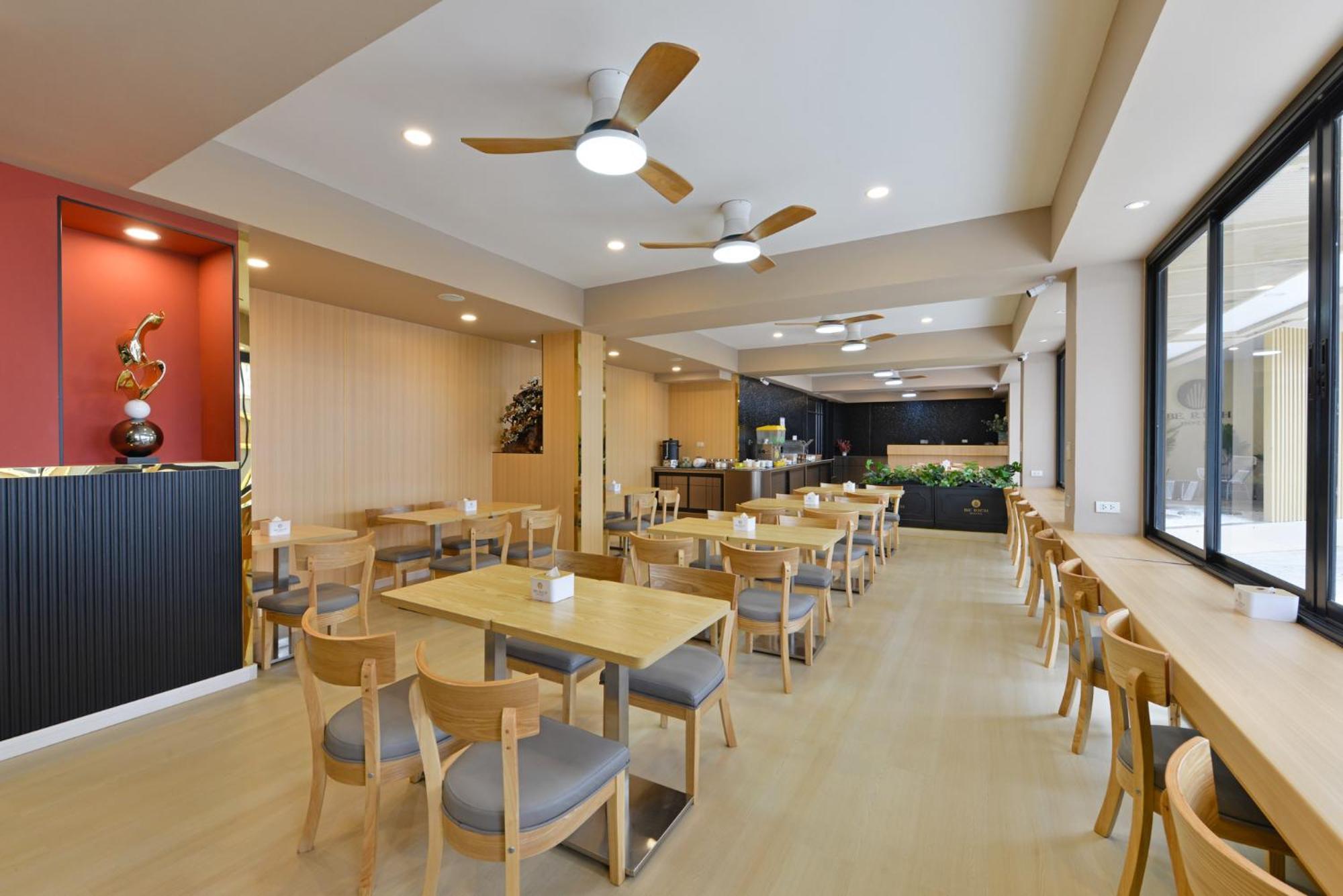 Berich Hotel Tak Extérieur photo
