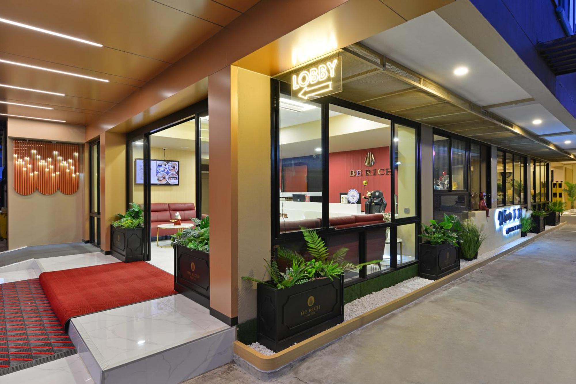 Berich Hotel Tak Extérieur photo